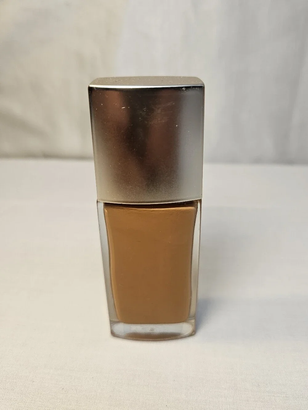 laura mercier please review